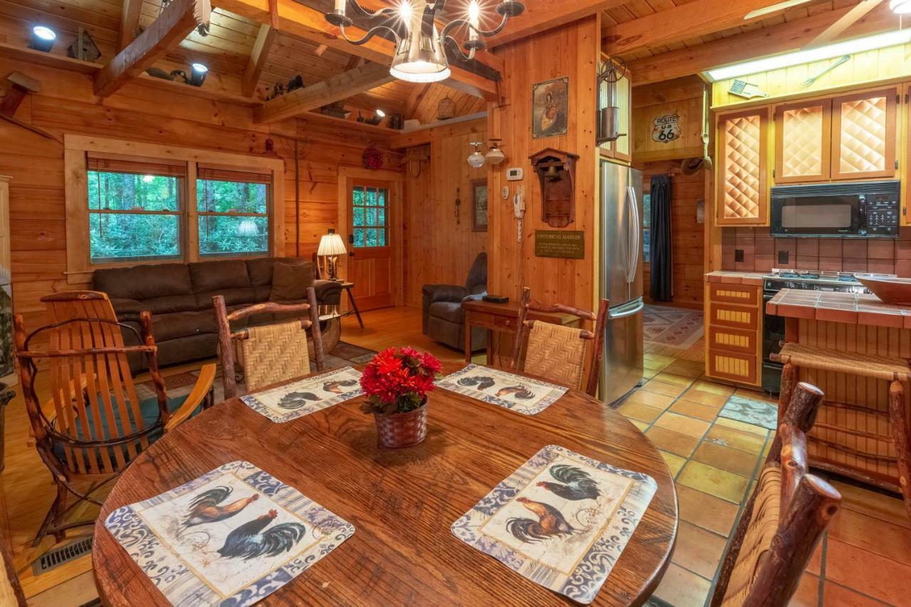 הוילה Whittier Creekside Bunkhouse מראה חיצוני תמונה